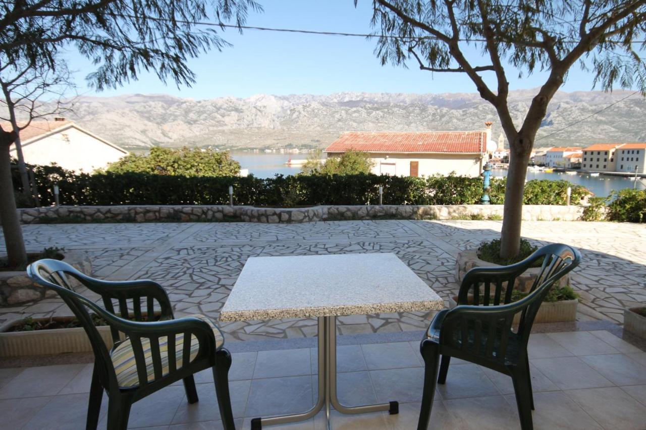 Apartments And Rooms By The Sea Vinjerac, Zadar - 3248 Buitenkant foto