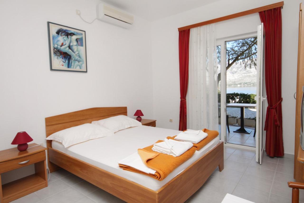Apartments And Rooms By The Sea Vinjerac, Zadar - 3248 Buitenkant foto